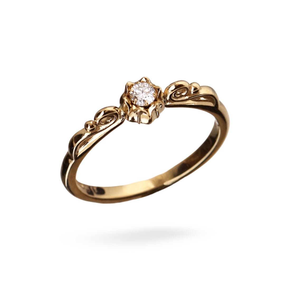 LILY OF LOVE 18K ring - Guldviva Jewellery