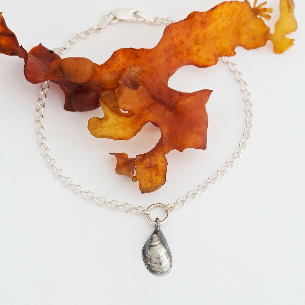 BLÅMUSSLA XS armband - Guldviva Jewellery