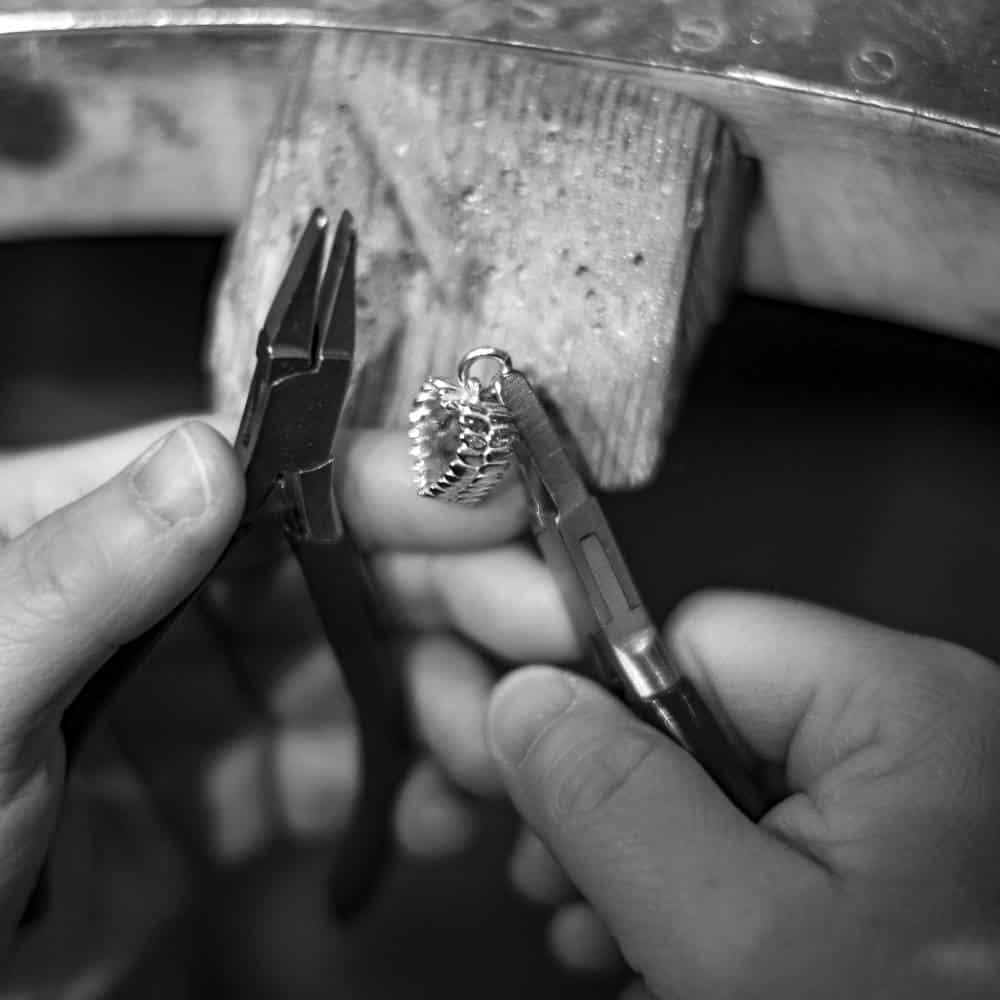 RÅGHJÄRTA örhängen på stift - Guldviva Jewellery